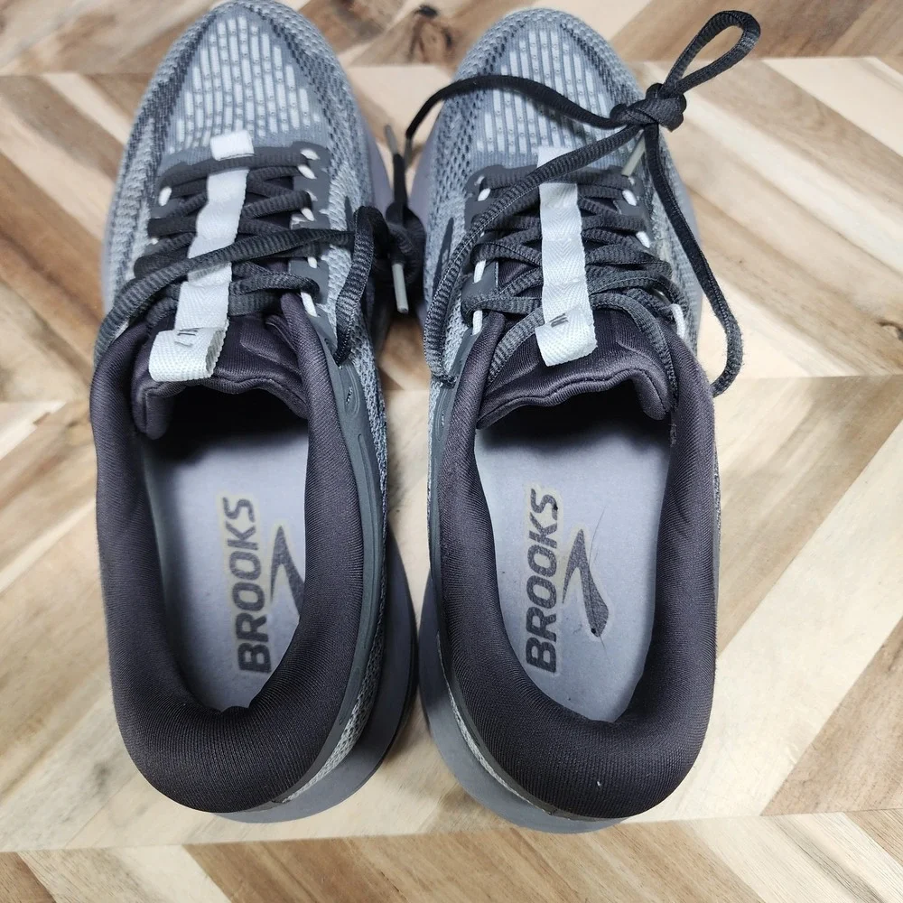 Brooks Revel 7 Gray Men's 9.5 Balanced Cushion Road Running Shoes Sneakers